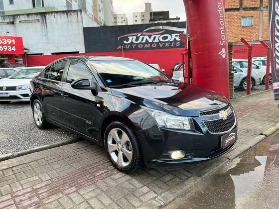 CHEVROLET CRUZE 1.8 LT 16V FLEX 4P AUTOMÁTICO CHEVROLET CRUZE 1.8 LT 16V FLEX 4P AUTOMÁTICO
